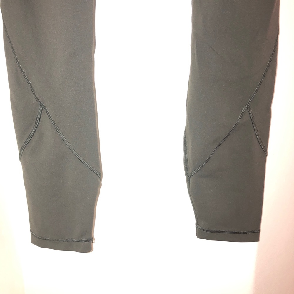 Lululemon In Movement 7/8 Tight * Everlux 25